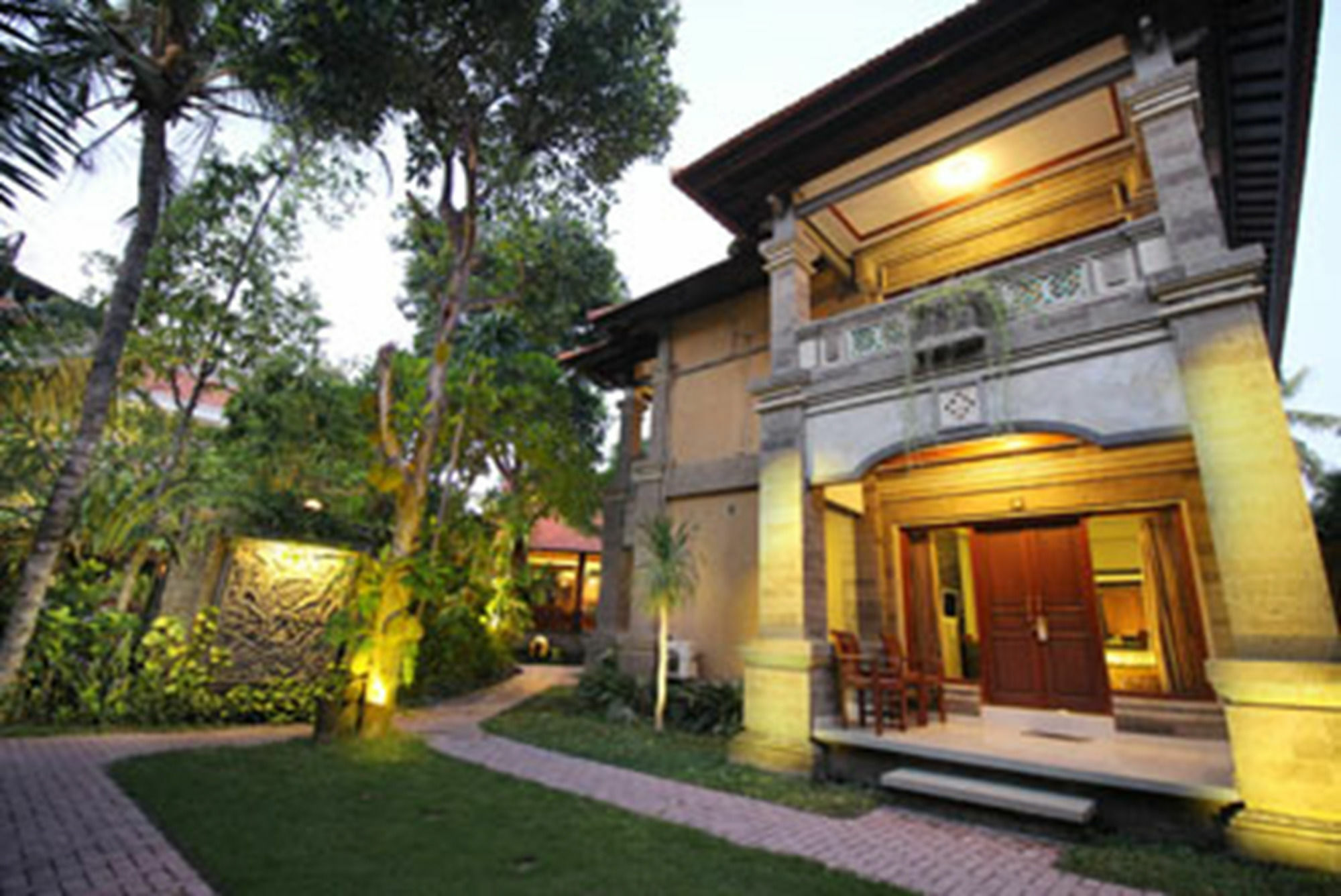 Jepun Bali Hotel Kuta Lombok Kültér fotó